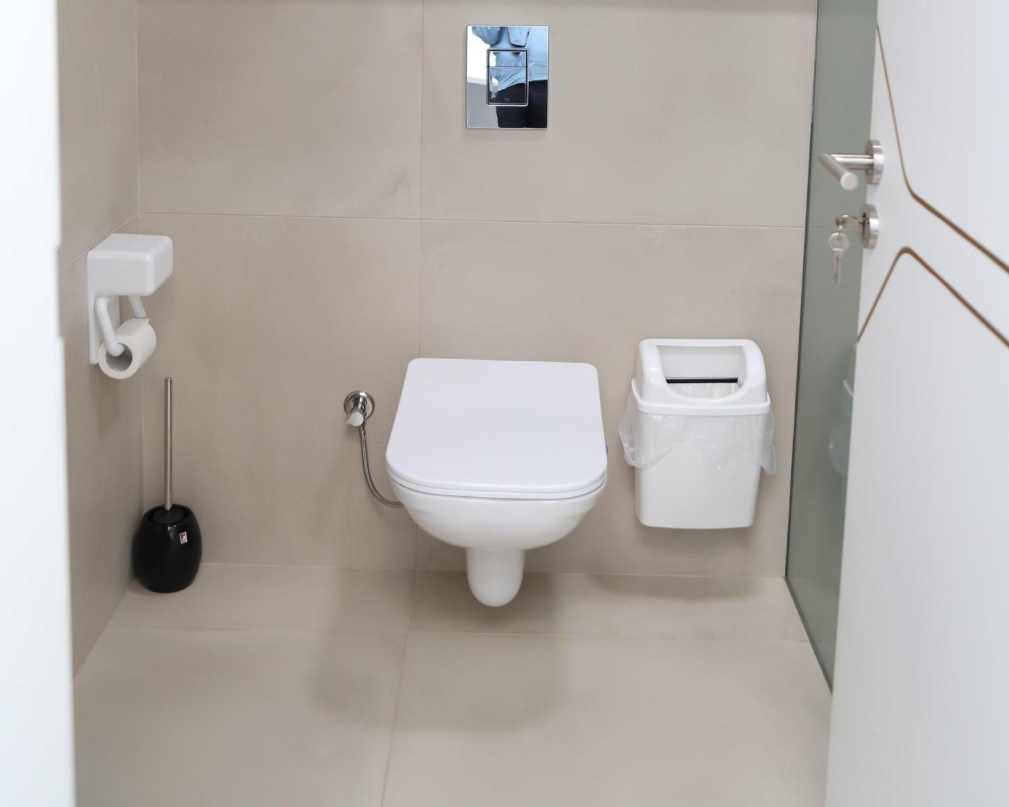 Sky Hotel 普里兹伦 外观 照片